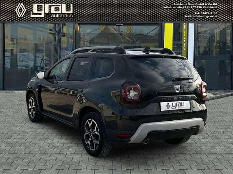 Gebraucht Dacia Duster Prestige 150 PS (110 kW) 2021 Perlmuttschwarz SUV