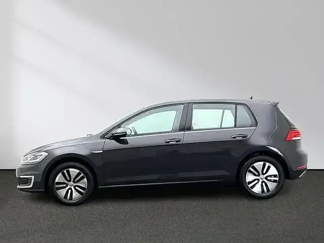 Gebraucht VW e-Golf 100 kW (136 PS) 2020 Andere Kleinwagen