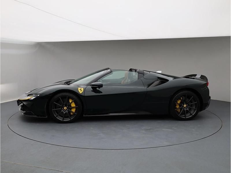 Gebraucht Ferrari SF90 1002 PS (736 kW) 2023 Verde british racing Cabrio