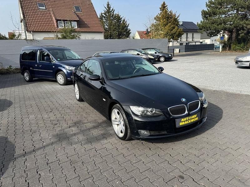 Gebraucht BMW 325 Shadowline 218 PS (160 kW) 2006 Schwarz Coupé