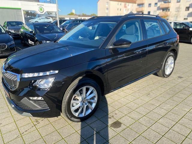 Gebraucht Skoda Kamiq Selection 116 PS (85 kW) 2025 (schwarzmagic perleffekt) SUV