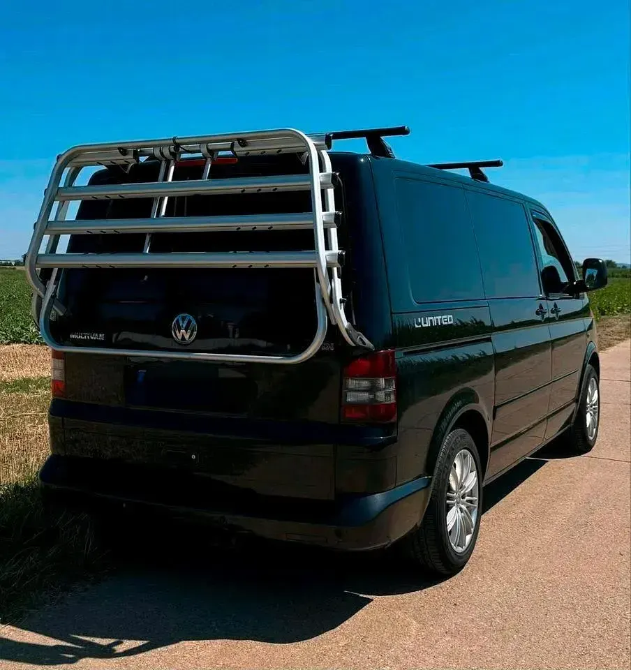 Gebraucht VW Multivan United 174 PS (127 kW) 2010 Schwarz Van / Kleinbus