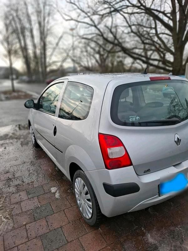Gebraucht Renault Clio II 58 PS (42 kW) 2008 Silber Kleinwagen