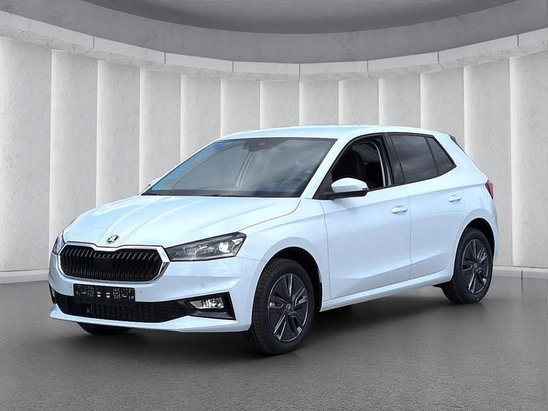 Neu Skoda Fabia 116 PS (85 kW) 2026 Weiss Kleinwagen