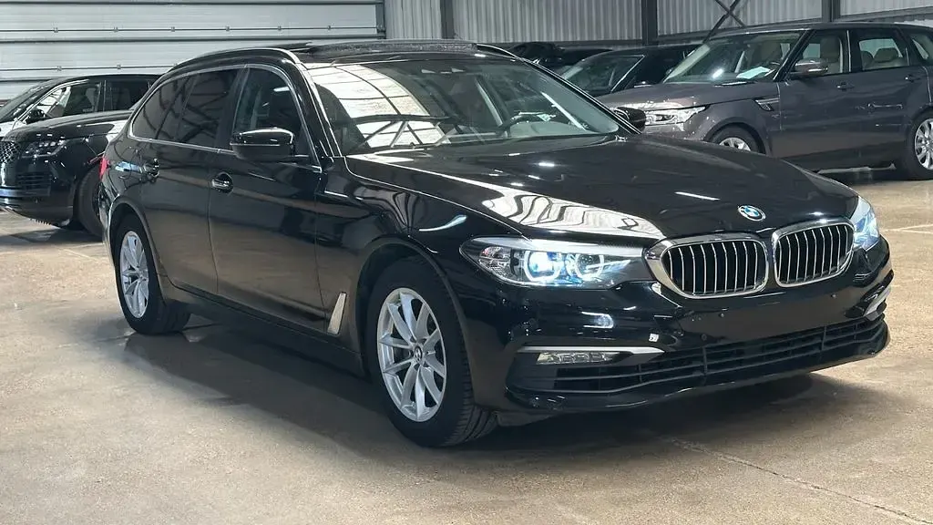 Gebraucht BMW 520 190 PS (139 kW) 2018 Schwarz Kombi