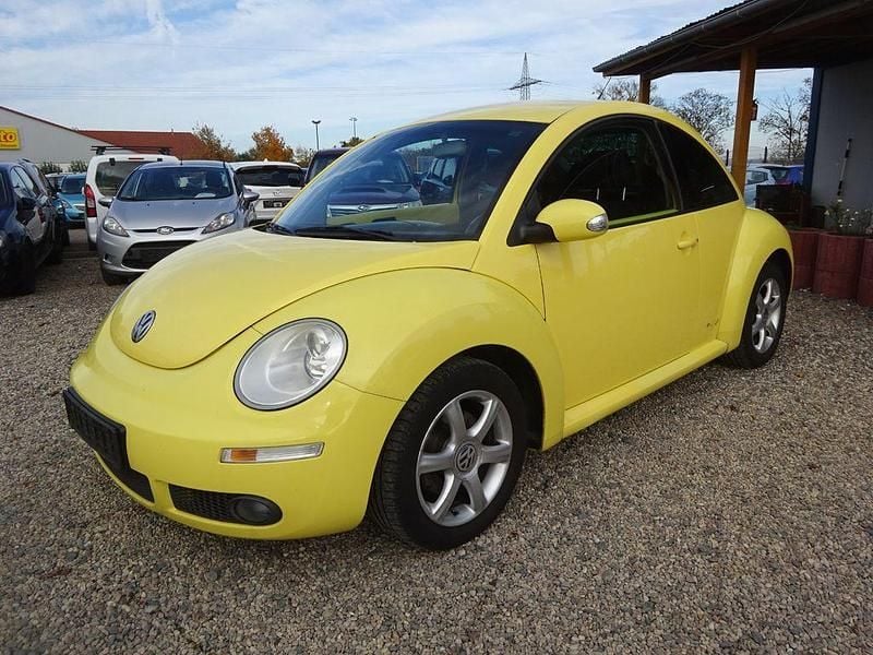 Gelb Gebraucht 2010 VW Beetle Freestyle Limousine | 3.000 € (Guter Preis) - Bild 1/4