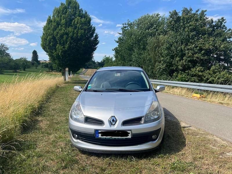 Gebraucht 2006 Renault Clio II Limousine | 1.000 € (Guter Preis) - Bild 1/4