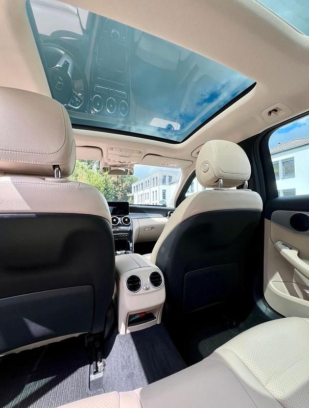 Gebraucht Mercedes 220 194 PS (142 kW) 2018 Grau Kombi