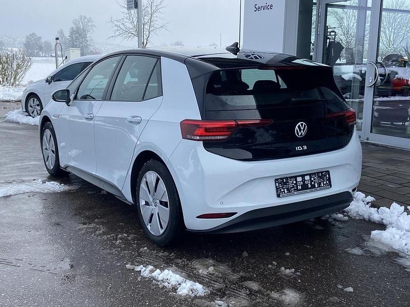 Gebraucht VW ID.3 Pure 110 kW (150 PS) 2021 Weiß Kleinwagen