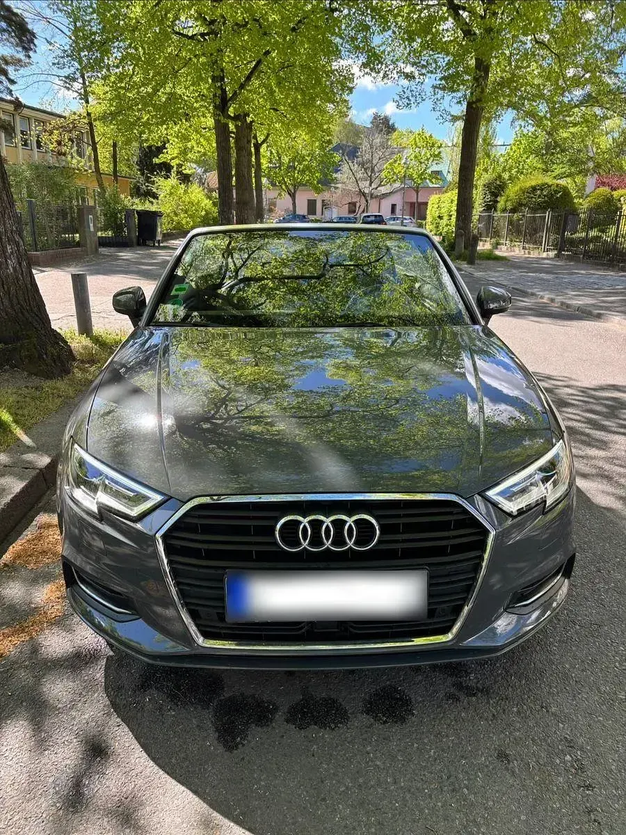 Gebraucht Audi A3 Cabriolet Design 150 PS (110 kW) 2018 Grau Cabrio