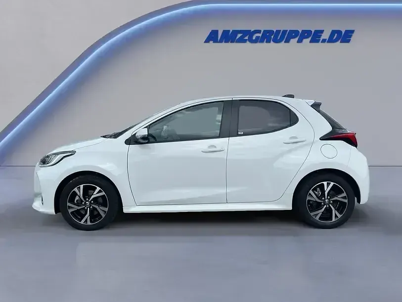 Gebraucht Toyota Yaris Style 116 PS (85 kW) 2025 Schnee weiss uni Kleinwagen