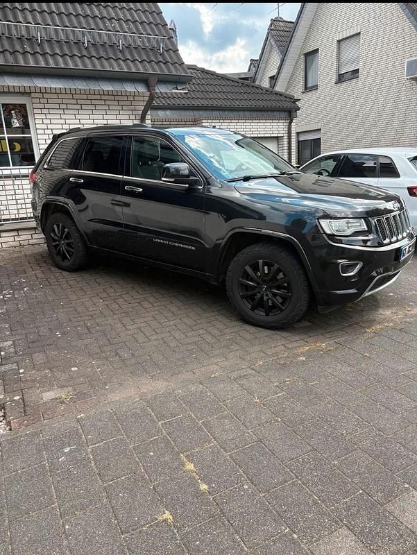 Schwarz Gebraucht 2014 Jeep Grand Cherokee SUV | 11.000 € (Etwas zu teuer) - Bild 1/4