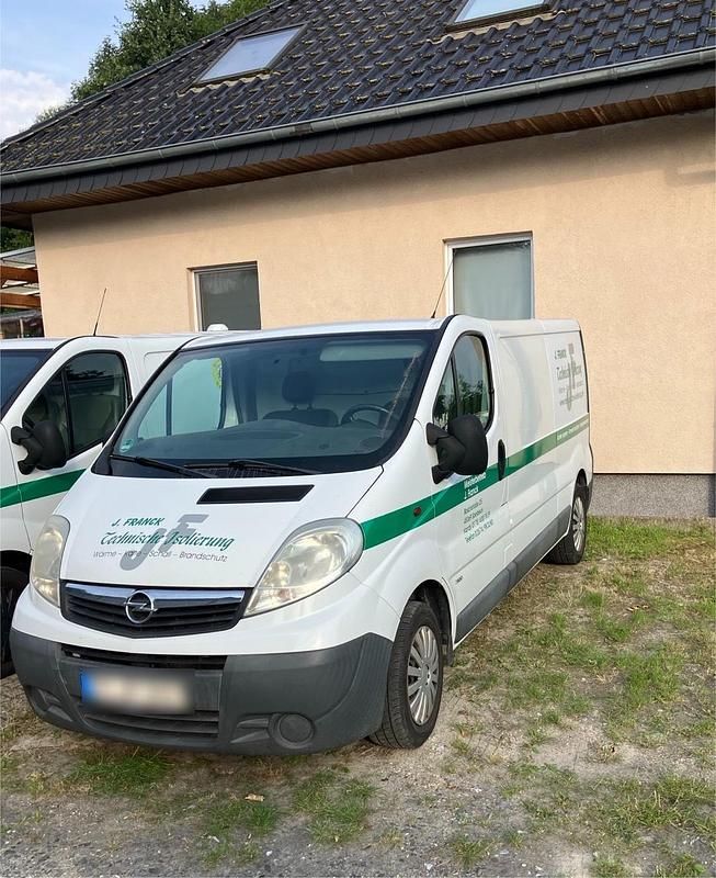 Weiß Gebraucht 2014 Opel Vivaro Van | 6.500 € - Bild 1/4