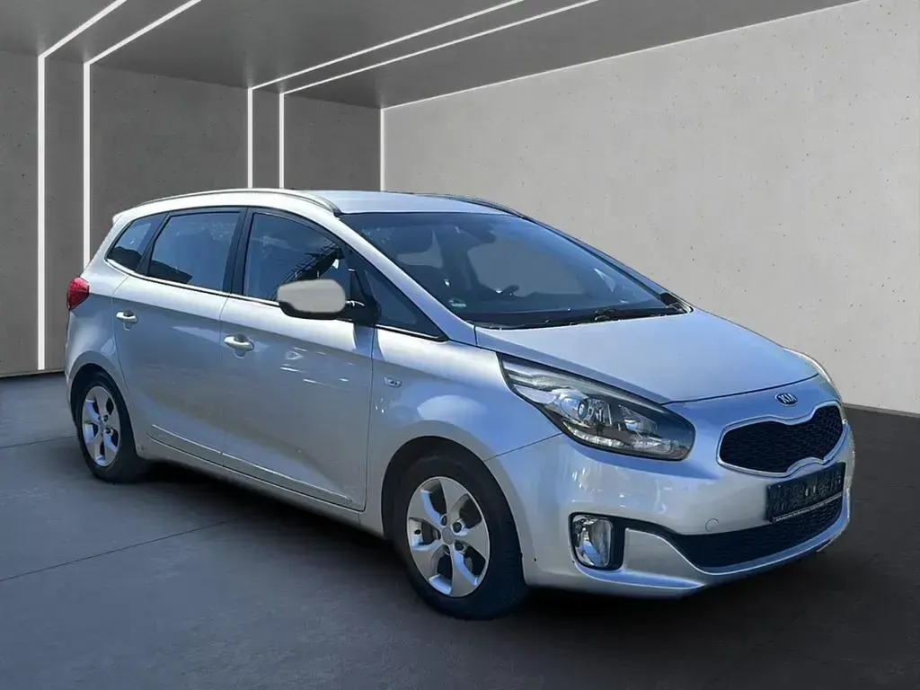 Gebraucht Kia Carens Edition 7 135 PS (99 kW) 2014 Silber Van / Kleinbus