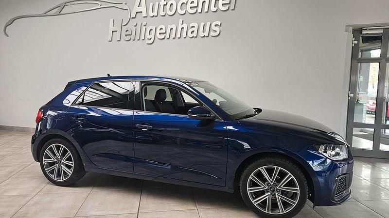 Gebraucht Audi A1 Sportback Sport 95 PS (69 kW) 2023 Blau Kleinwagen