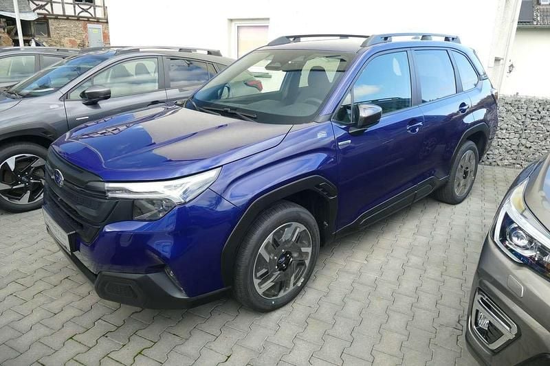 Neu Subaru Forester Active 136 PS (100 kW) 2025 Sapphiere blue pearl SUV