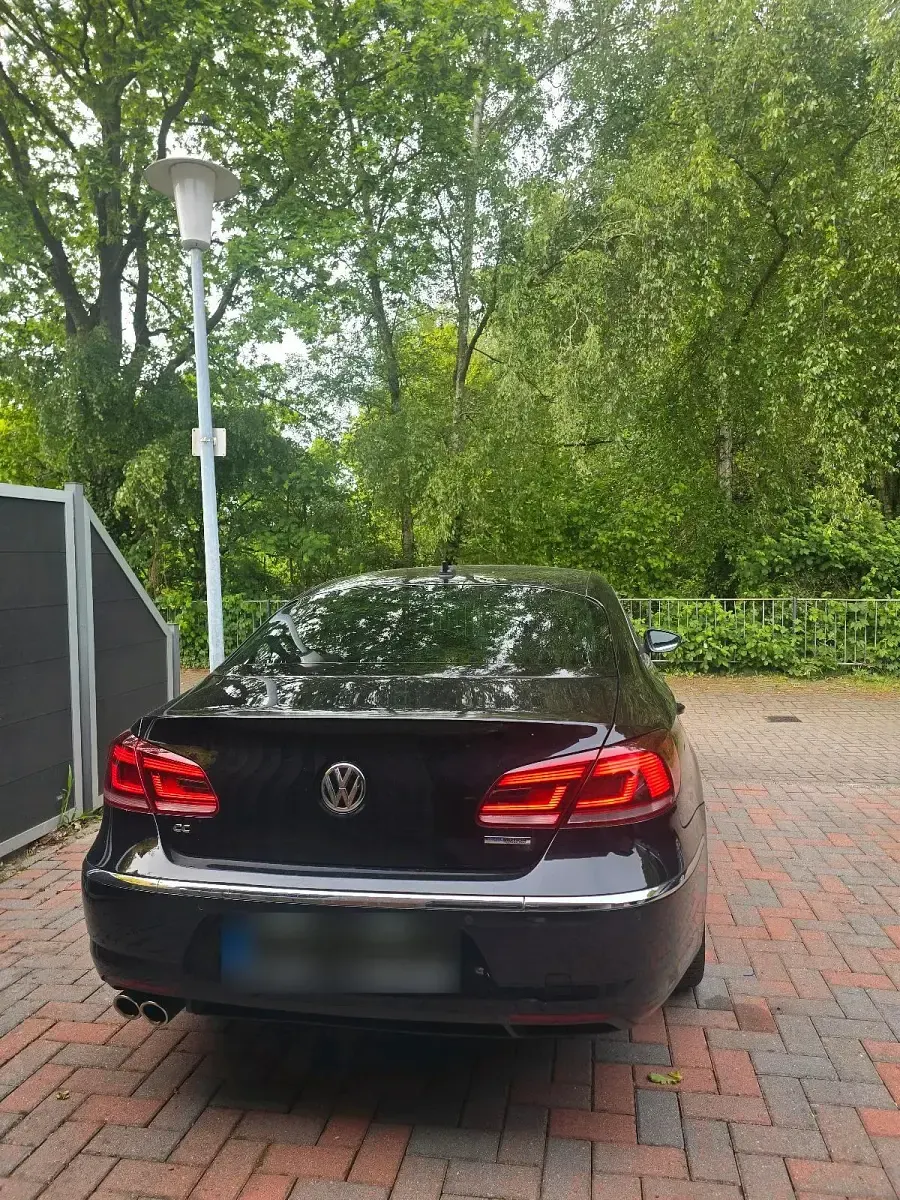 Gebraucht VW Passat 150 PS (110 kW) 2014 Schwarz Limousine