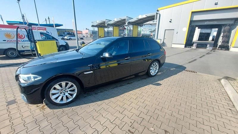 Gebraucht BMW 520 190 PS (139 kW) 2015 Schwarz Kombi