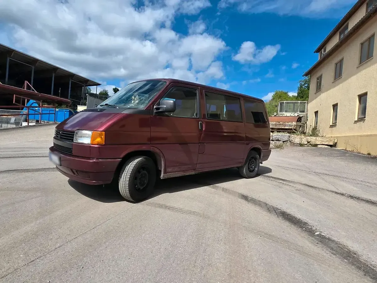 Gebraucht VW Multivan 78 PS (57 kW) 1993 Rot Van / Kleinbus