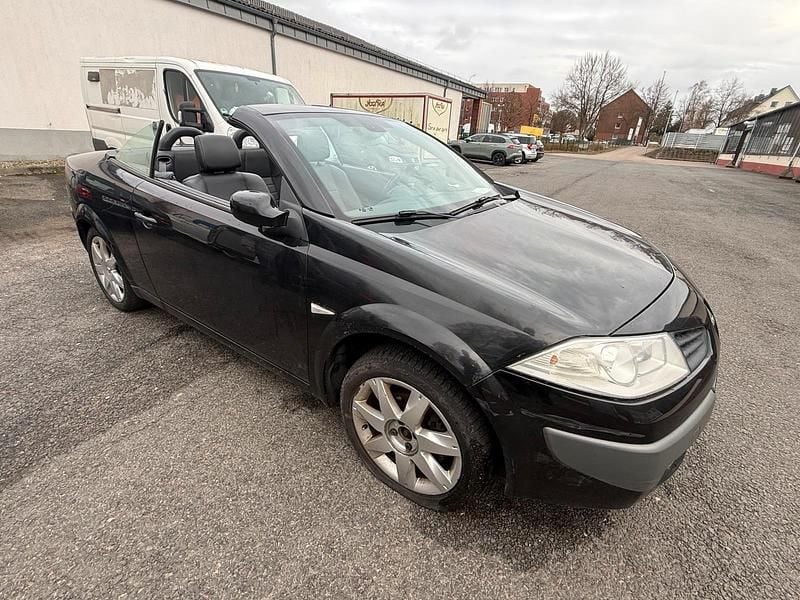 Gebraucht Renault Mégane II 112 PS (82 kW) 2007 Schwarz Cabrio
