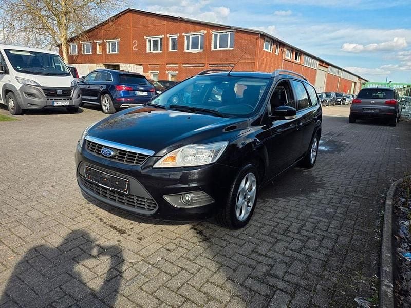 Gebraucht Ford Focus Style 109 PS (80 kW) 2009 Schwarz Limousine