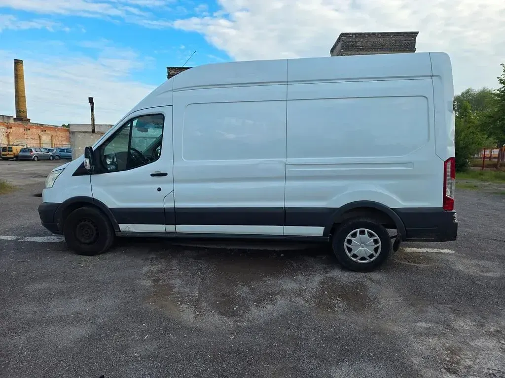 Gebraucht Ford Transit 170 PS (125 kW) 2018 Weiß Limousine