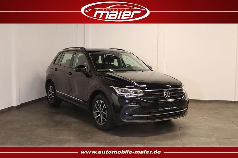 Schwarz Gebraucht 2020 VW Tiguan Life SUV | 24.300 € (Fairer Preis) - Bild 1/4