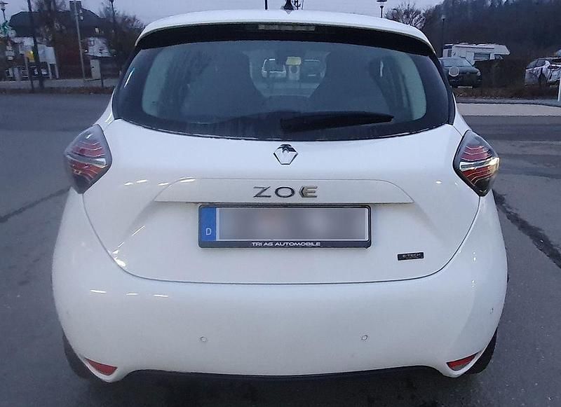Gebraucht Renault Zoe Evolution 52 kW (71 PS) 2022 Weiß Kleinwagen