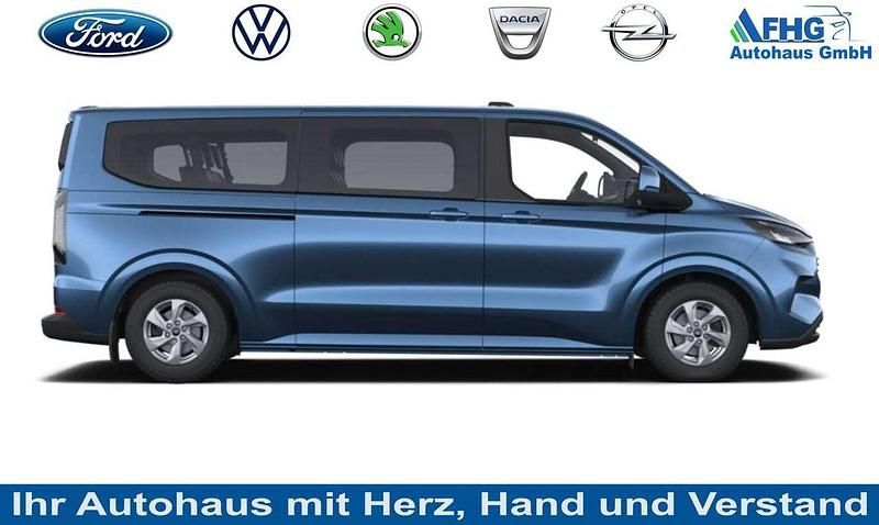 Neu Ford Tourneo Trend 136 PS (100 kW) 2025 Chrome blue metallic Van / Kleinbus