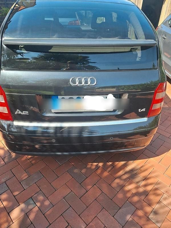 Schwarz Gebraucht 2001 Audi A2 Kleinwagen | 1.899 € (Superpreis) - Bild 1/4