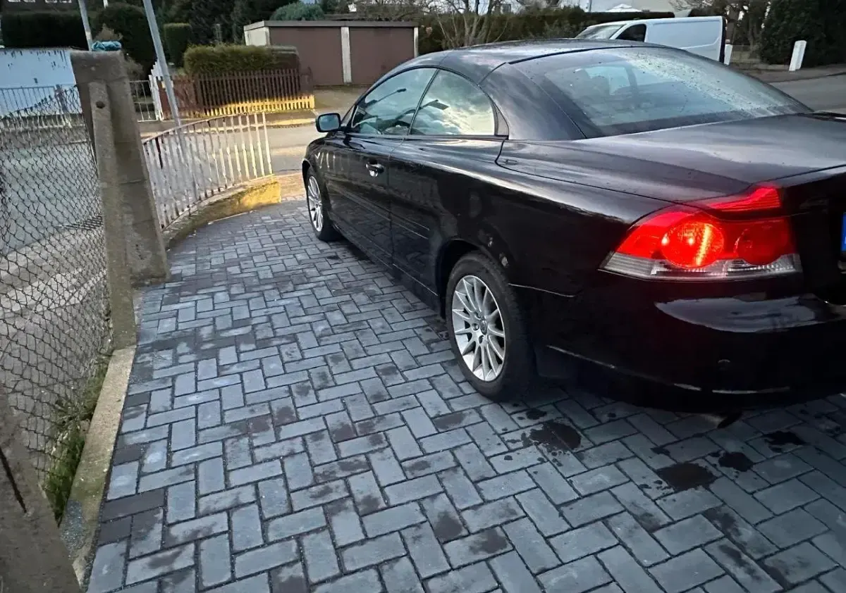 Gebraucht Volvo C70 220 PS (161 kW) 2006 Schwarz Cabrio