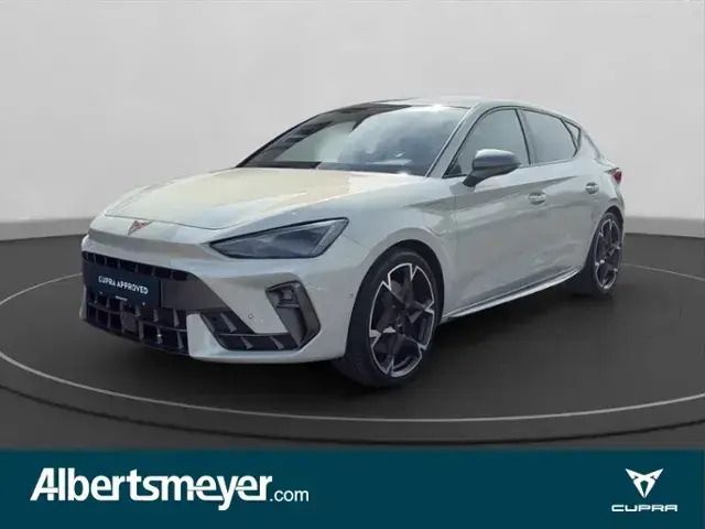 Grau Gebraucht 2024 Cupra Leon VZ Limousine | 41.870 € - Bild 1/4