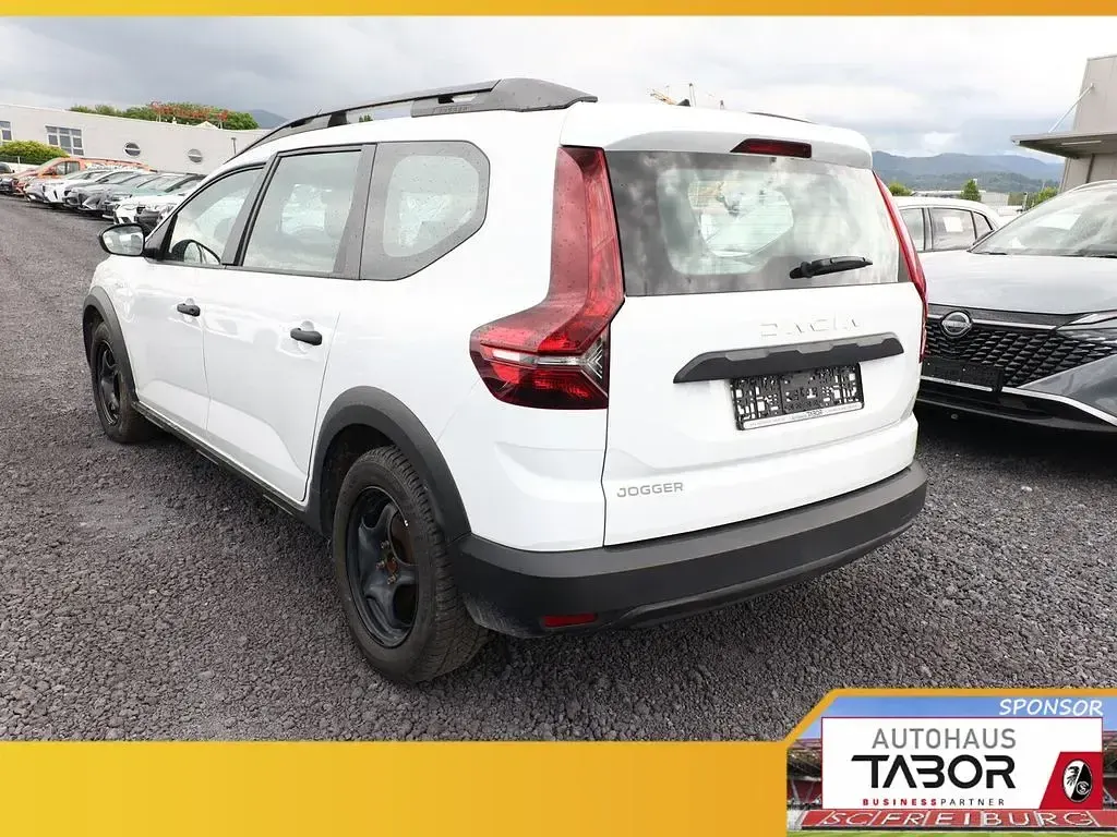 Gebraucht Dacia Jogger Expression 101 PS (74 kW) 2023 Weiß Van / Kleinbus