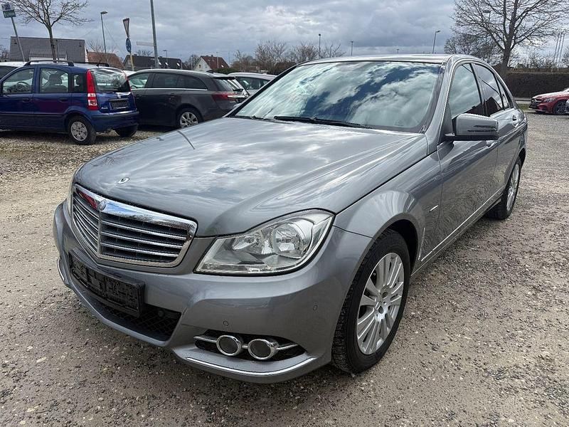 Gebraucht Mercedes C220 170 PS (125 kW) 2011 Silber Limousine