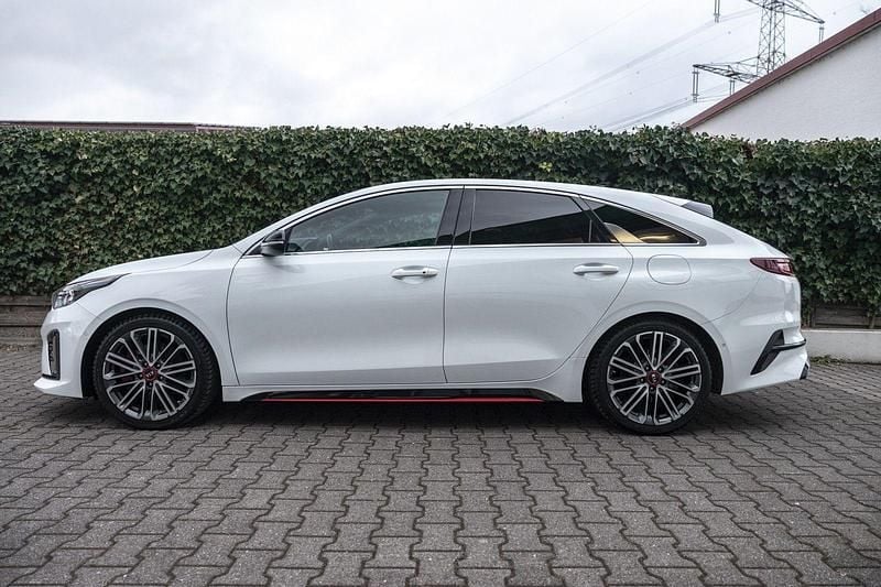 Gebraucht Kia ProCeed Comfort 204 PS (150 kW) 2019 Weiß Kombi