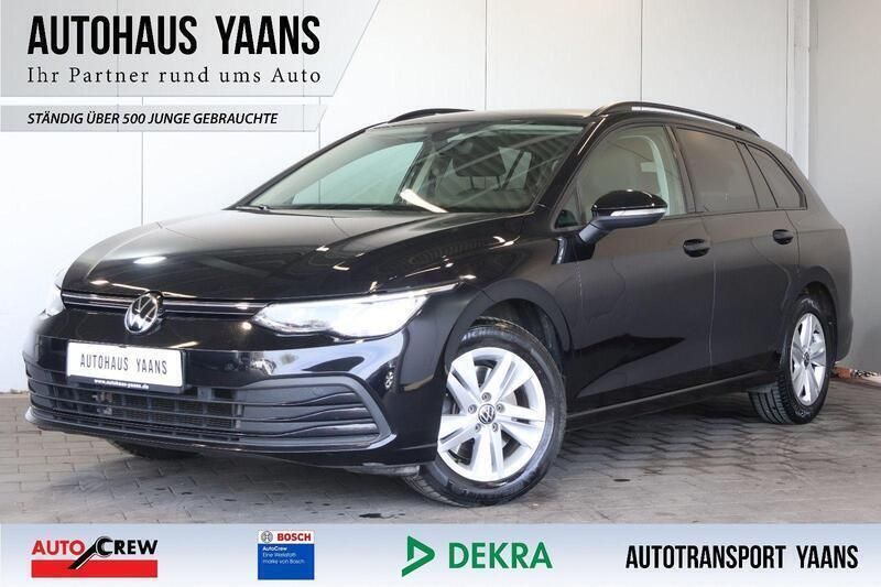 Schwarz Gebraucht 2021 VW Golf VIII Life Kombi | 17.489 € (Superpreis) - Bild 1/4
