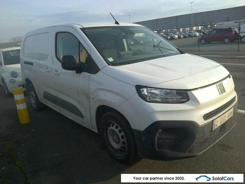 Gebraucht Fiat Doblò 109 PS (80 kW) 2024 Weiß Van / Kleinbus