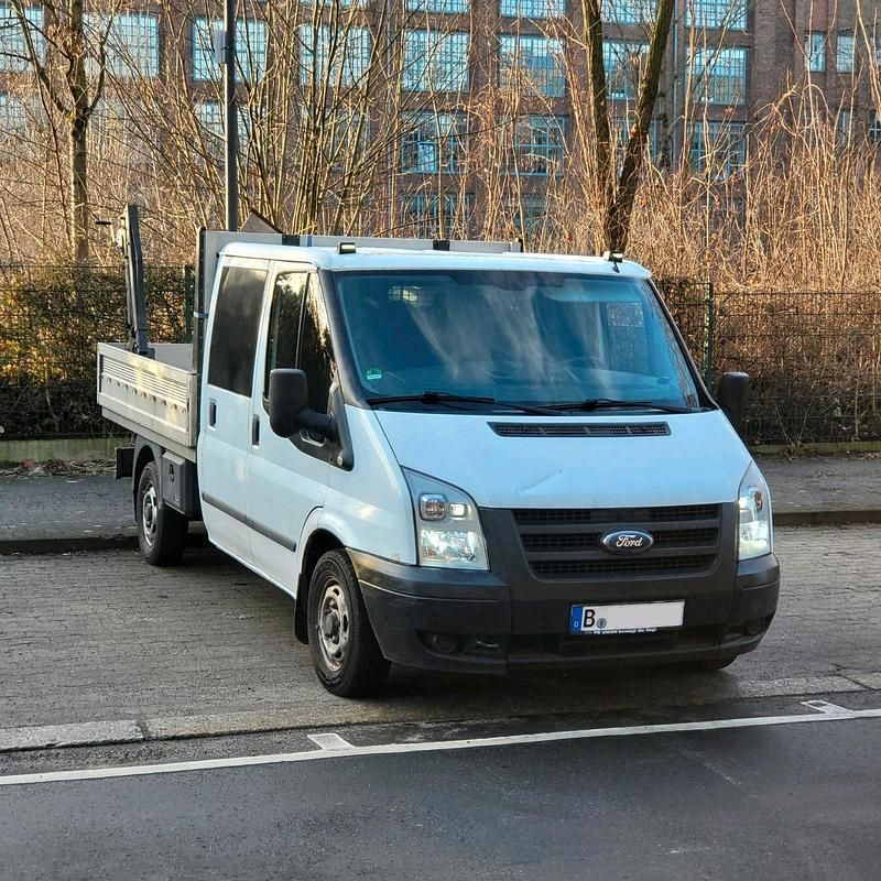 Gebraucht Ford Transit 140 PS (102 kW) 2011 Weiß Limousine