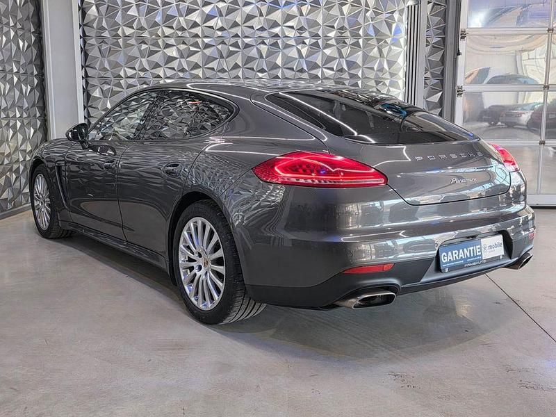 Gebraucht Porsche Panamera 250 PS (183 kW) 2013 Grau Kleinwagen