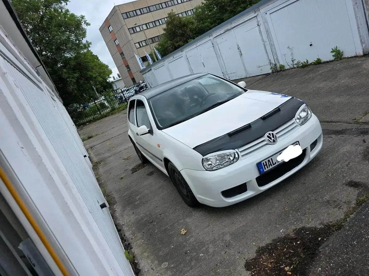 Gebraucht VW Golf III 75 PS (55 kW) 1998 Weiß Kleinwagen