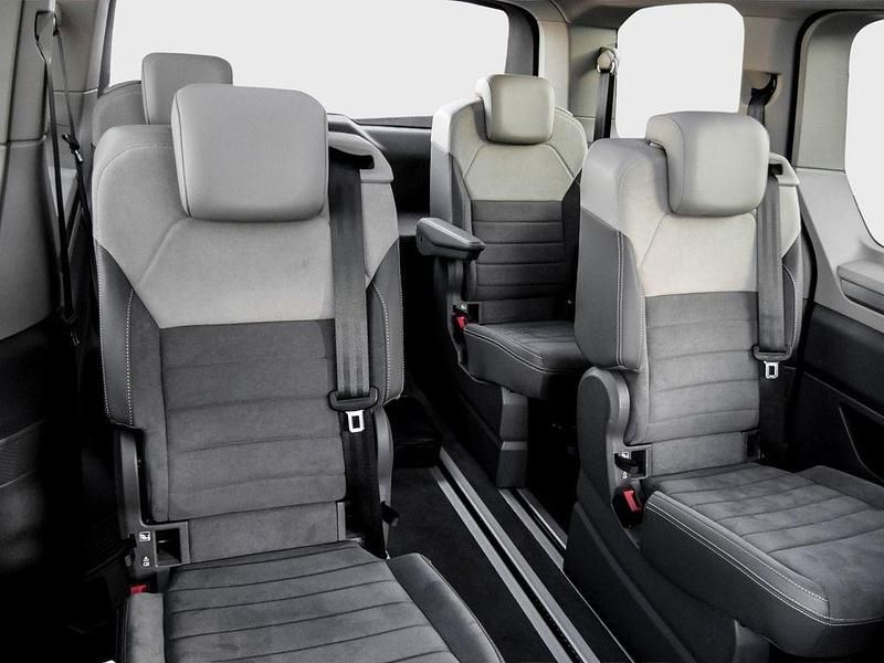 Gebraucht VW Multivan Life 150 PS (110 kW) 2022 Schwarz Van