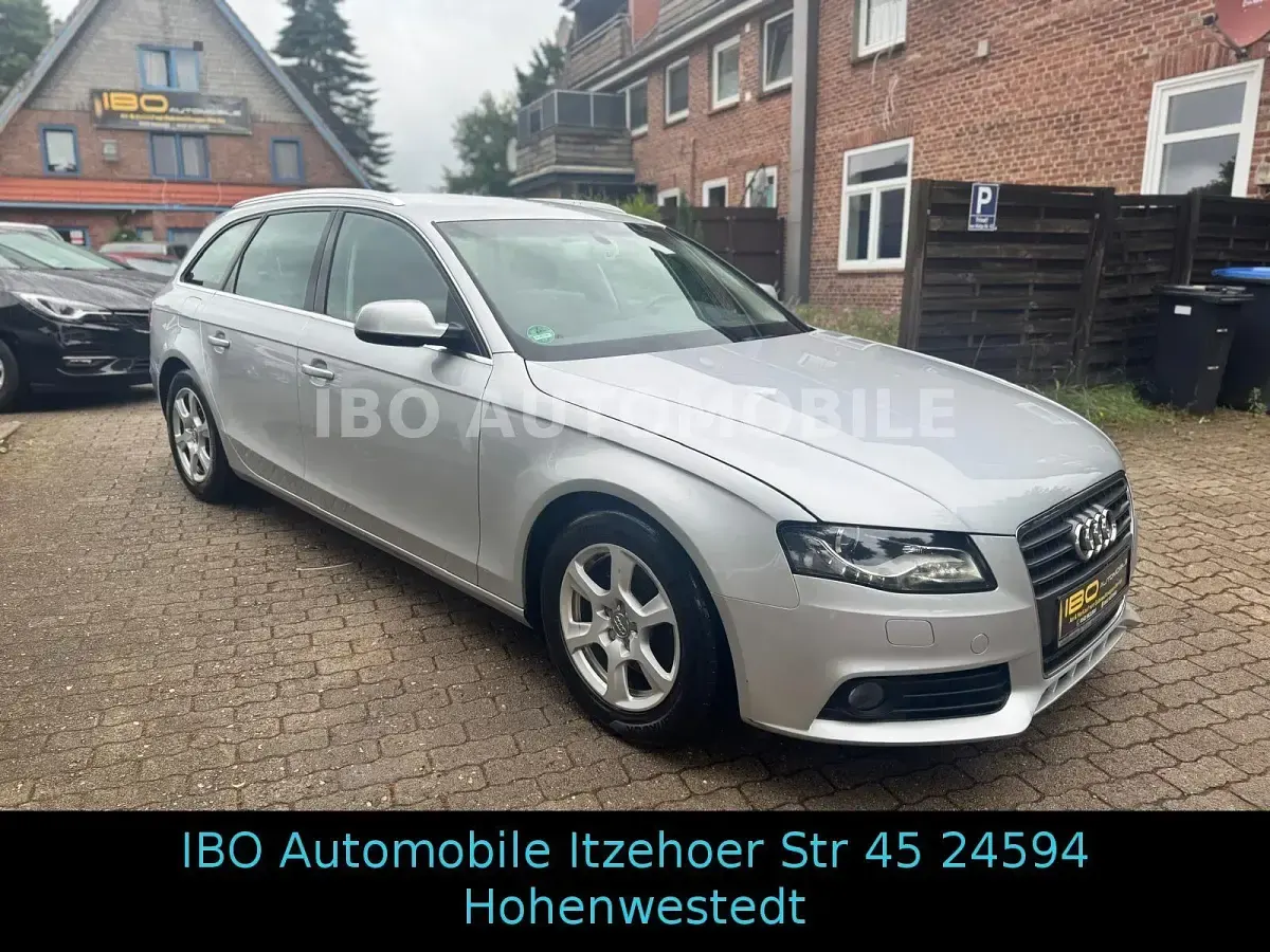 Gebraucht Audi A4 Attraction 136 PS (100 kW) 2013 Silber Kombi