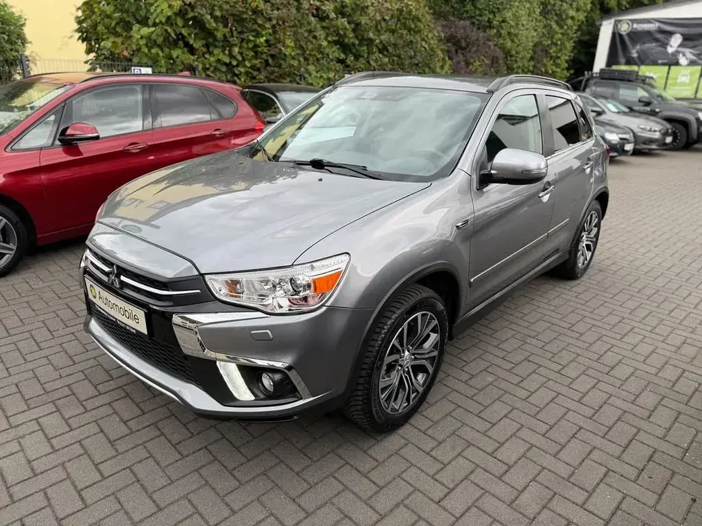 Gebraucht Mitsubishi ASX Diamant Edition 117 PS (86 kW) 2019 Grau SUV