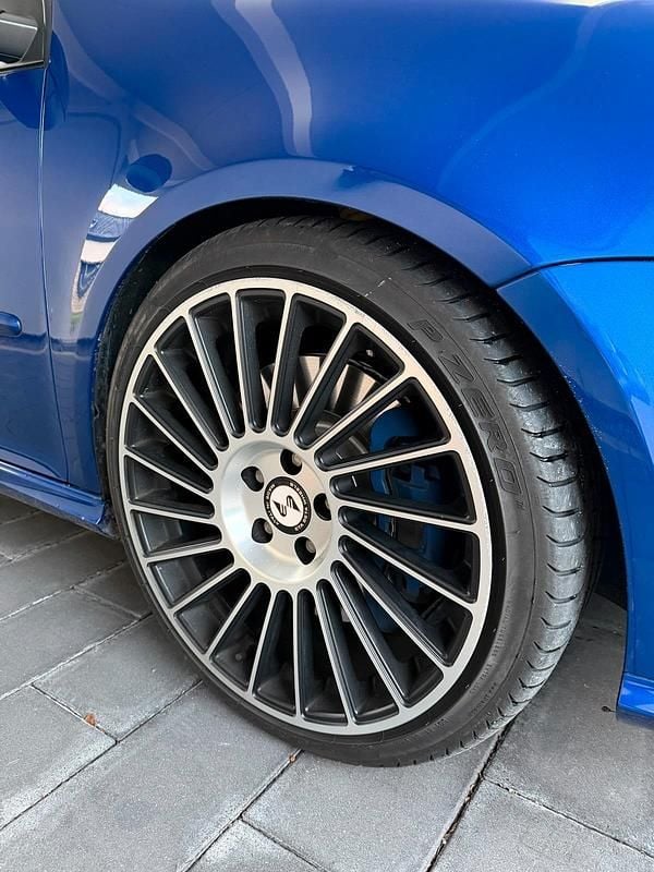 Gebraucht VW Golf VI R 250 PS (183 kW) 2008 Blau Kleinwagen