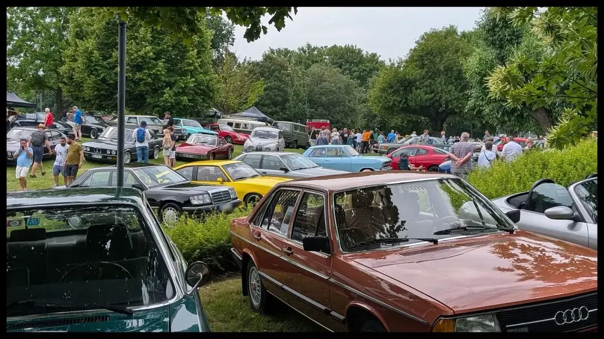 Gebraucht Audi 100 115 PS (84 kW) 1978 Orange Limousine