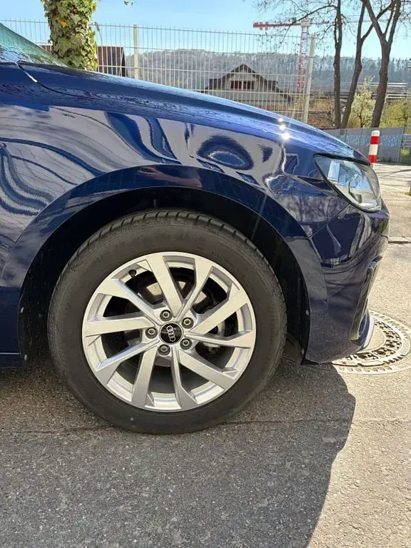 Gebraucht Audi A1 95 PS (69 kW) 2024 Blau SUV