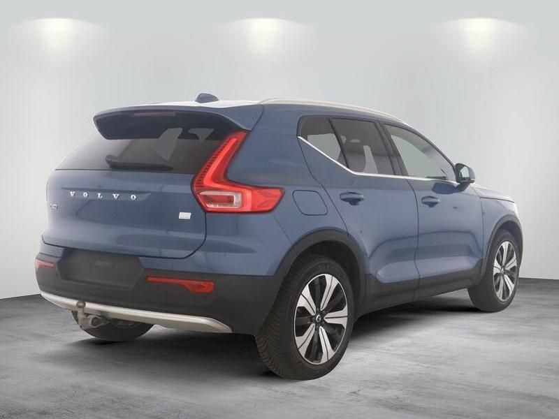 Gebraucht Volvo XC40 Core 129 PS (94 kW) 2022 Blau SUV