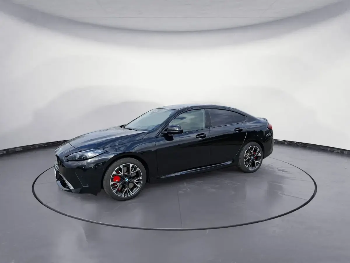 Gebraucht BMW 223 M Sport 204 PS (150 kW) 2025 Schwarz Coupé