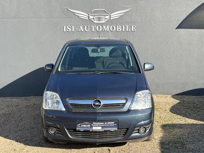 Grau Gebraucht 2006 Opel Meriva Edition Van / Kleinbus | 3.990 € (Etwas zu teuer) - Bild 1/4