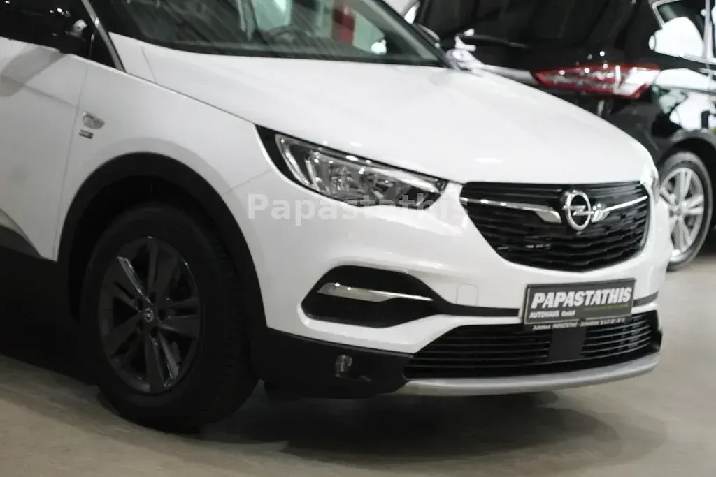 Gebraucht Opel Grandland X 131 PS (96 kW) 2021 Weiß SUV